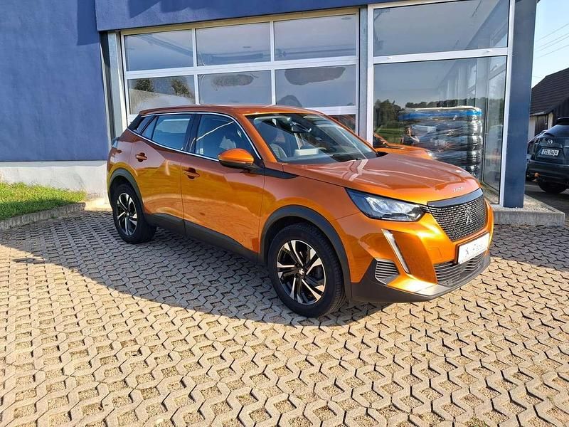 Gebraucht Peugeot 2008 Active 131 PS (96 kW) 2021 Fusion orange SUV