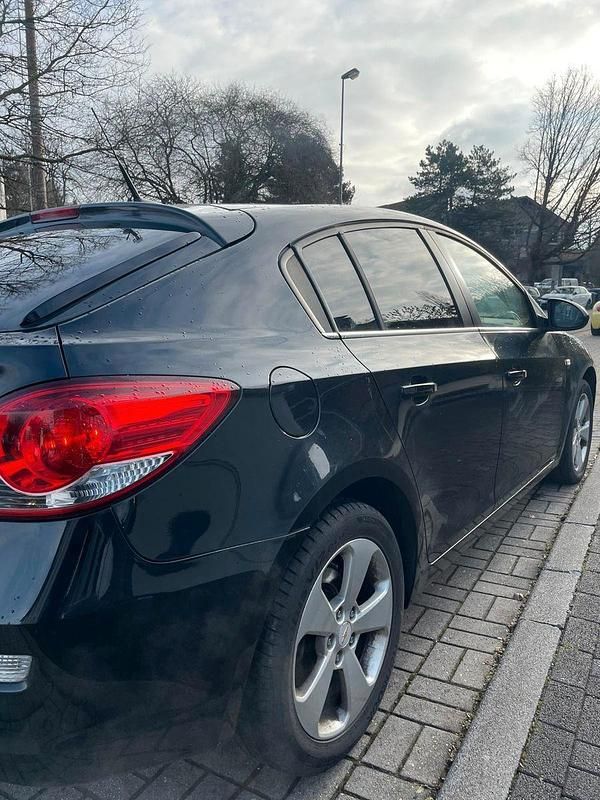 Gebraucht Chevrolet Cruze LTZ 163 PS (119 kW) 2012 Schwarz Limousine