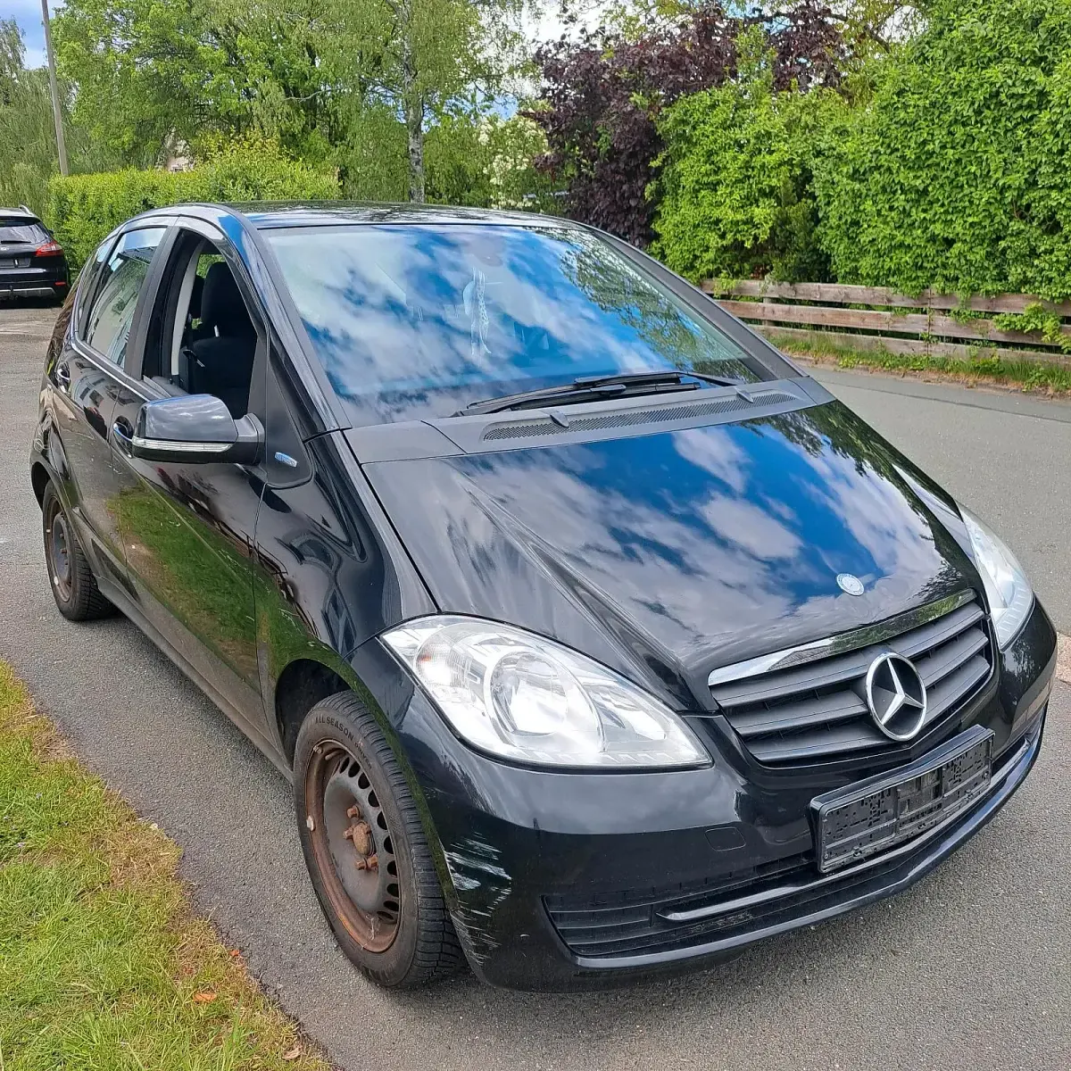 Gebraucht Mercedes A160 95 PS (69 kW) 2010 Schwarz Kleinwagen