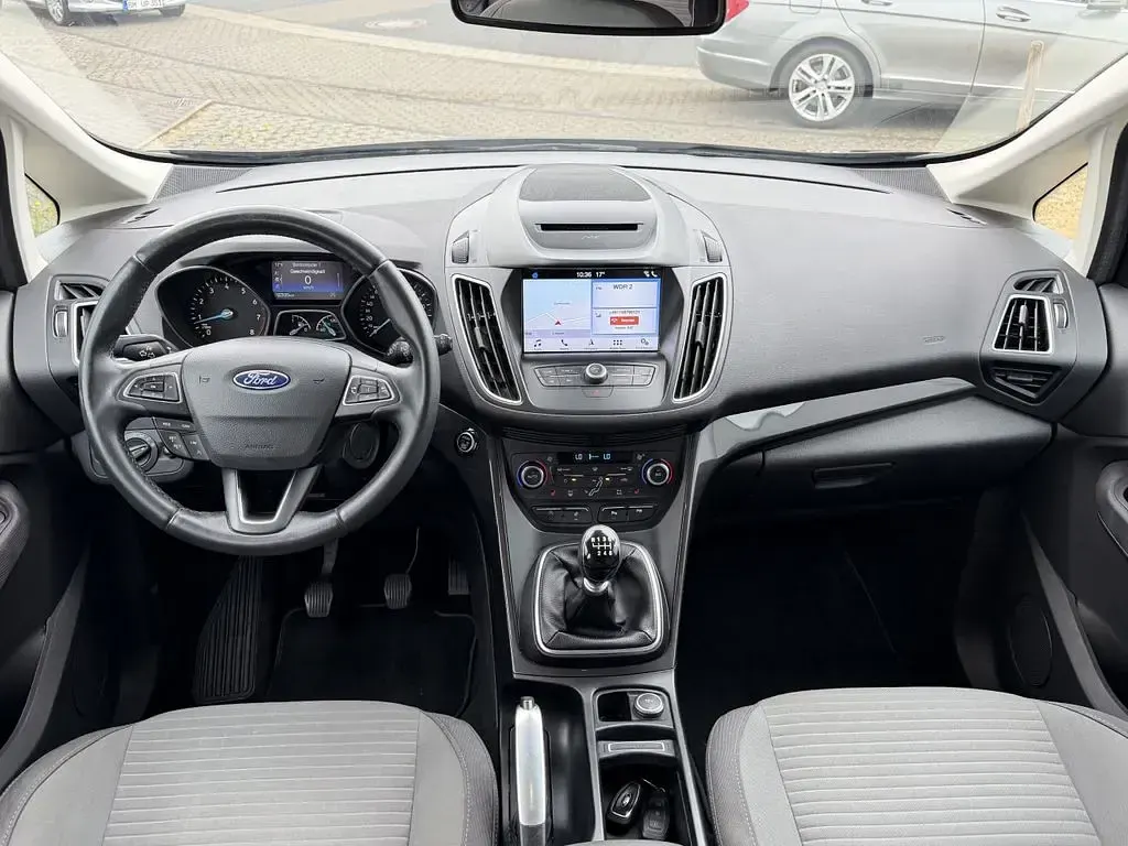 Gebraucht Ford C-MAX Titanium 150 PS (110 kW) 2019 Grau Van / Kleinbus