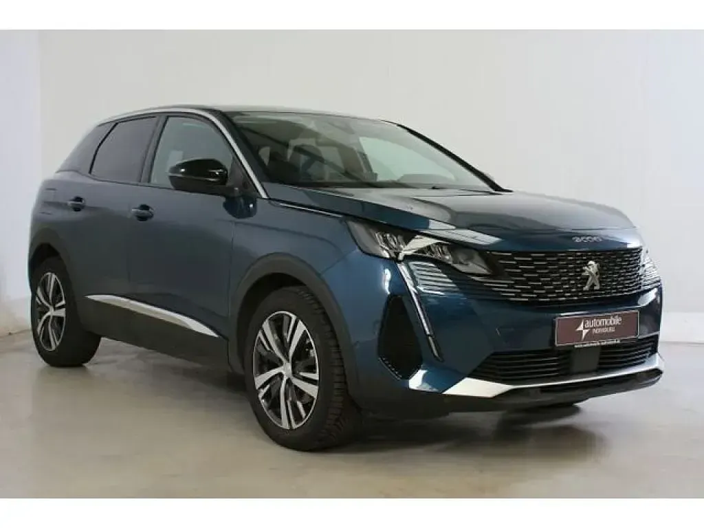 Gebraucht Peugeot 3008 Allure 131 PS (96 kW) 2022 Blau SUV
