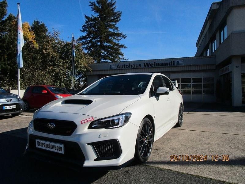 Weiß Gebraucht 2018 Subaru Impreza Active Limousine | 46.890 € - Bild 1/4