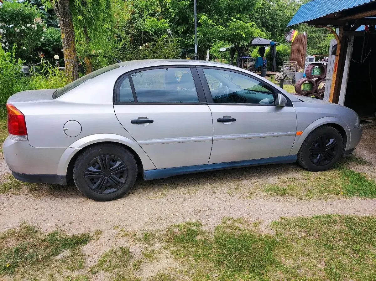 Gebraucht Opel Vectra 120 PS (88 kW) 2003 Silber Limousine