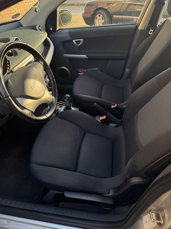 Silber Gebraucht 2006 Smart ForFour Passion Limousine | 3.600 € (Etwas zu teuer) - Bild 1/4