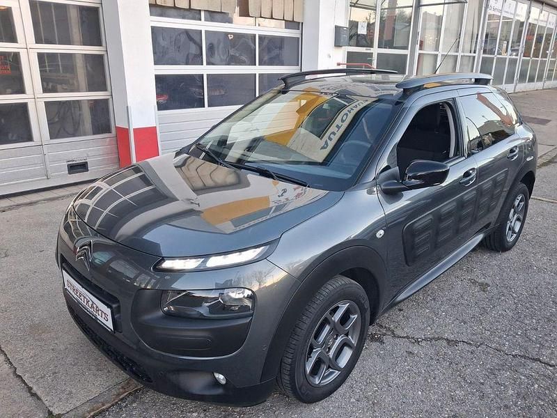 Gebraucht Citroën C4 Shine 99 PS (72 kW) 2016 Grau SUV