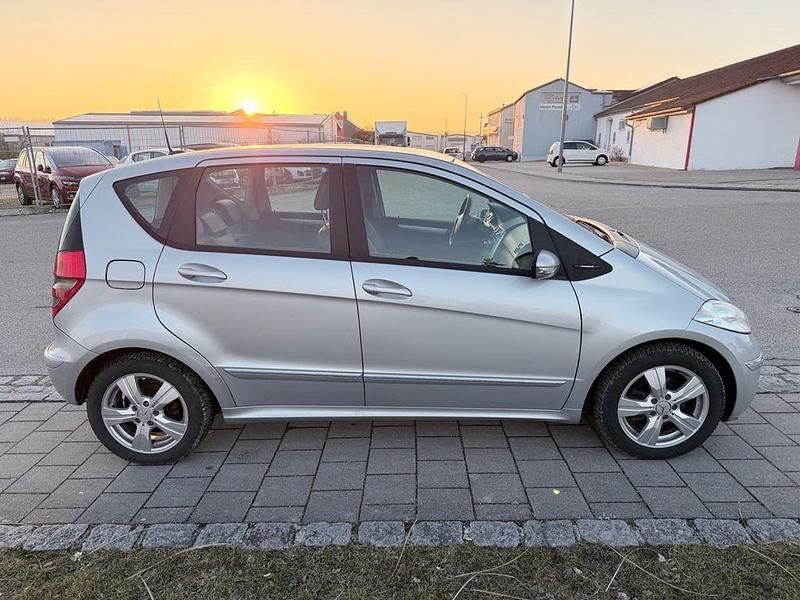 Gebraucht Mercedes A170 116 PS (85 kW) 2006 Silber Limousine