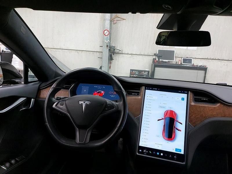 Gebraucht Tesla Model S 413 kW (562 PS) 2020 Schwarz Kleinwagen