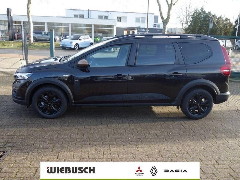 Neu Dacia Jogger Extreme 101 PS (74 kW) 2025 Schwarz Van / Kleinbus
