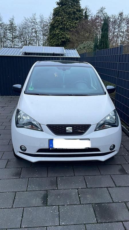 Weiß Gebraucht 2019 Seat Mii FR-Line Kleinwagen | 8.600 € (Fairer Preis) - Bild 1/2