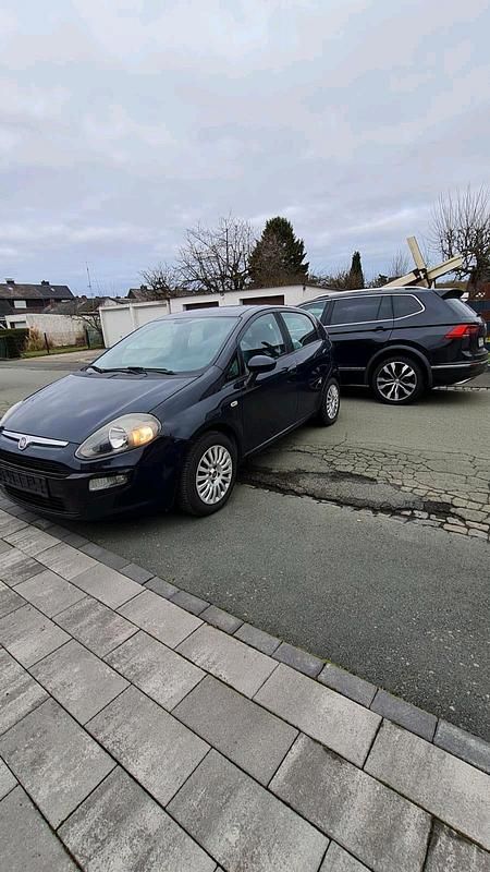 Gebraucht Fiat Punto 69 PS (50 kW) 2012 Kleinwagen