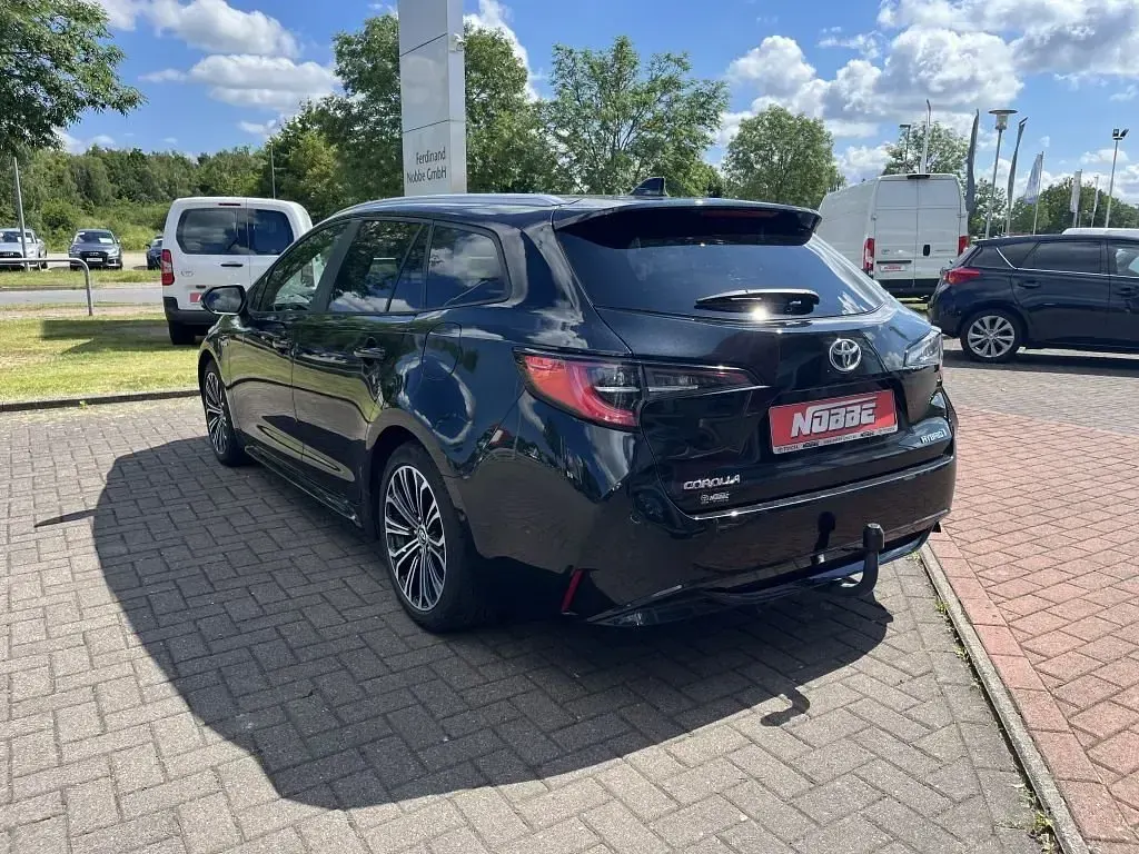 Gebraucht Toyota Corolla Club 179 PS (131 kW) 2019 Mysticschwarz Kombi
