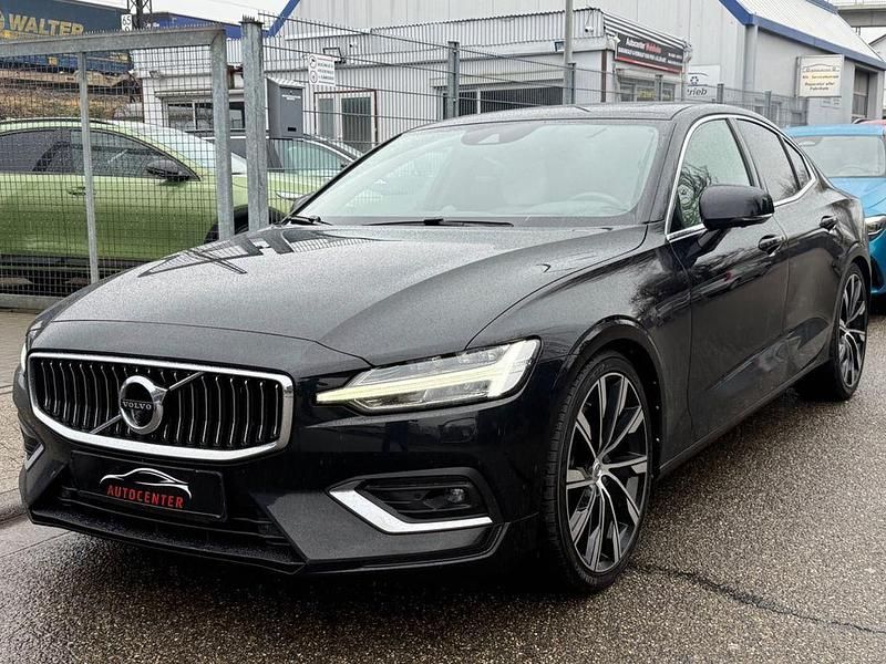Schwarz Gebraucht 2021 Volvo S60 Inscription Limousine | 27.900 € (Fairer Preis) - Bild 1/4
