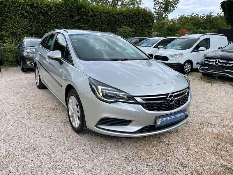 Silber Gebraucht 2019 Opel Astra Edition Limousine | 10.499 € (Guter Preis) - Bild 1/4