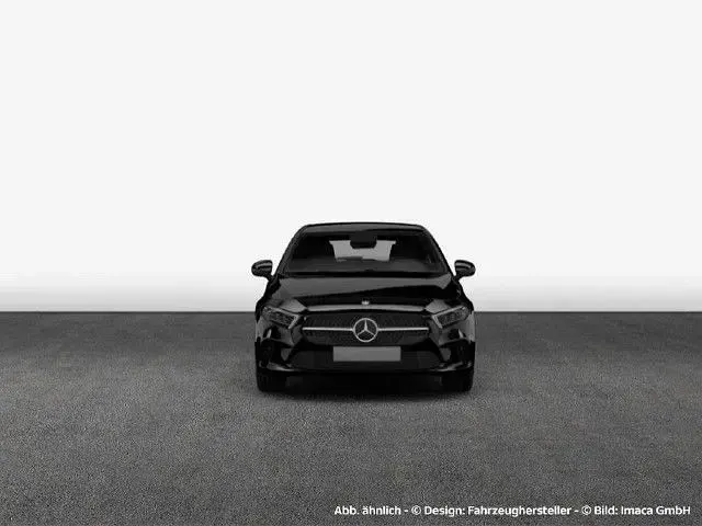 Gebraucht Mercedes A200 AMG 150 PS (110 kW) 2023 Schwarz Limousine