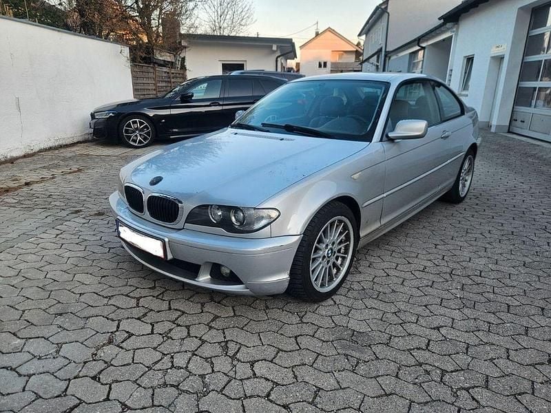Gebraucht BMW 318 143 PS (105 kW) 2003 Silber Coupé