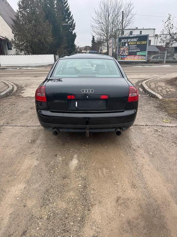 Gebraucht Audi A6 220 PS (161 kW) 2001 Schwarz Limousine