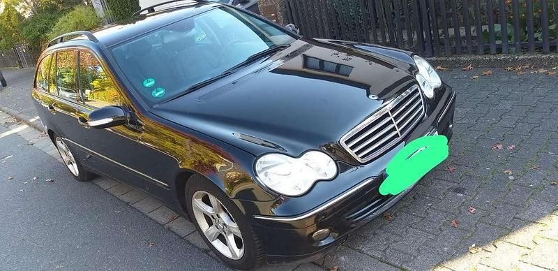 Gebraucht 2005 Mercedes C220 Avantgarde Kombi | 3.600 € (Teuer) - Bild 1/4