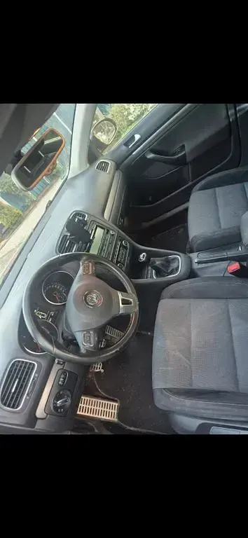 Usata VW Golf VI Style 105 CV (77 kW) 2011 Marrone Utilitaria