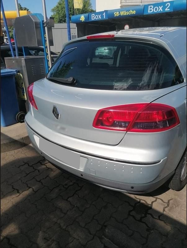 Gebraucht Renault Vel Satis 163 PS (119 kW) 2003 Silber Kleinwagen