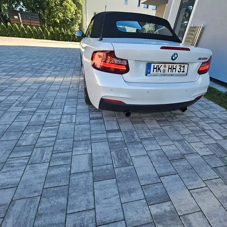 Gebraucht BMW M235 Sport Line 326 PS (239 kW) 2016 Weiß Cabrio