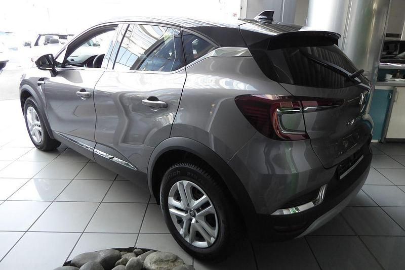 Gebraucht Renault Captur Techno 140 PS (102 kW) 2022 Grau SUV