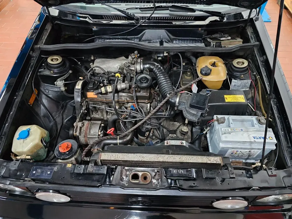 Gebraucht VW Golf Cabriolet Karmann 98 PS (72 kW) 1992 Schwarz Cabrio