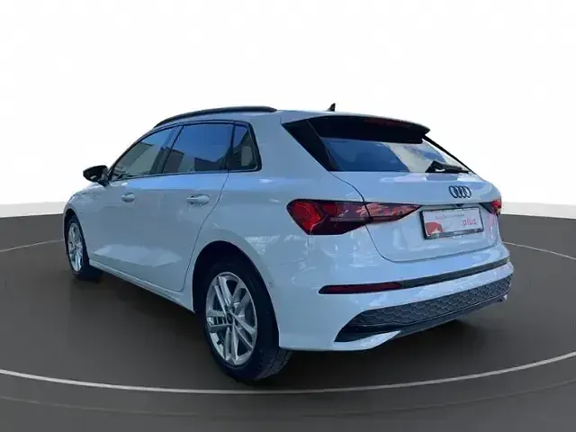 Brugt Audi A3 Advanced 110 HK (80 kW) 2025 Hvid Sedan