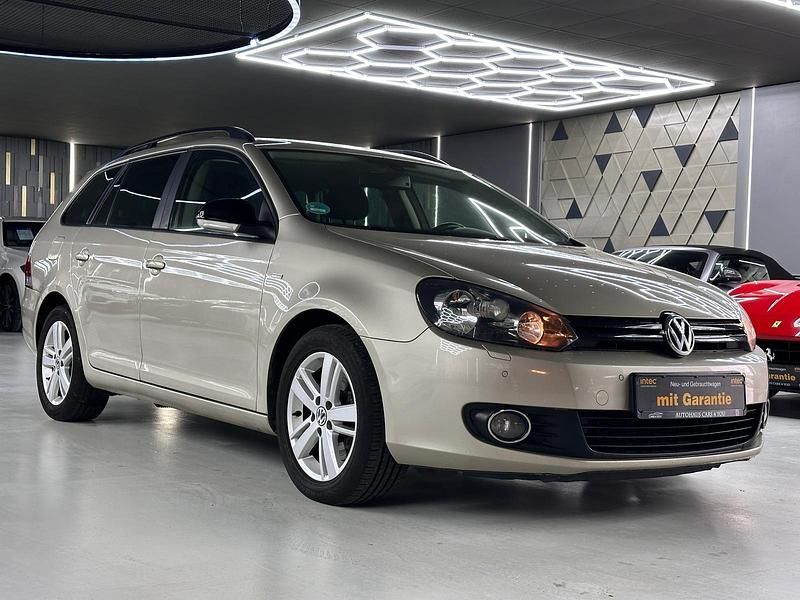 Gebraucht VW Golf VII Match 140 PS (102 kW) 2013 Silber Kombi