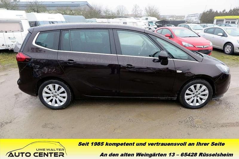Gebraucht Opel Zafira Tourer Innovation 140 PS (102 kW) 2013 Braun Van / Kleinbus
