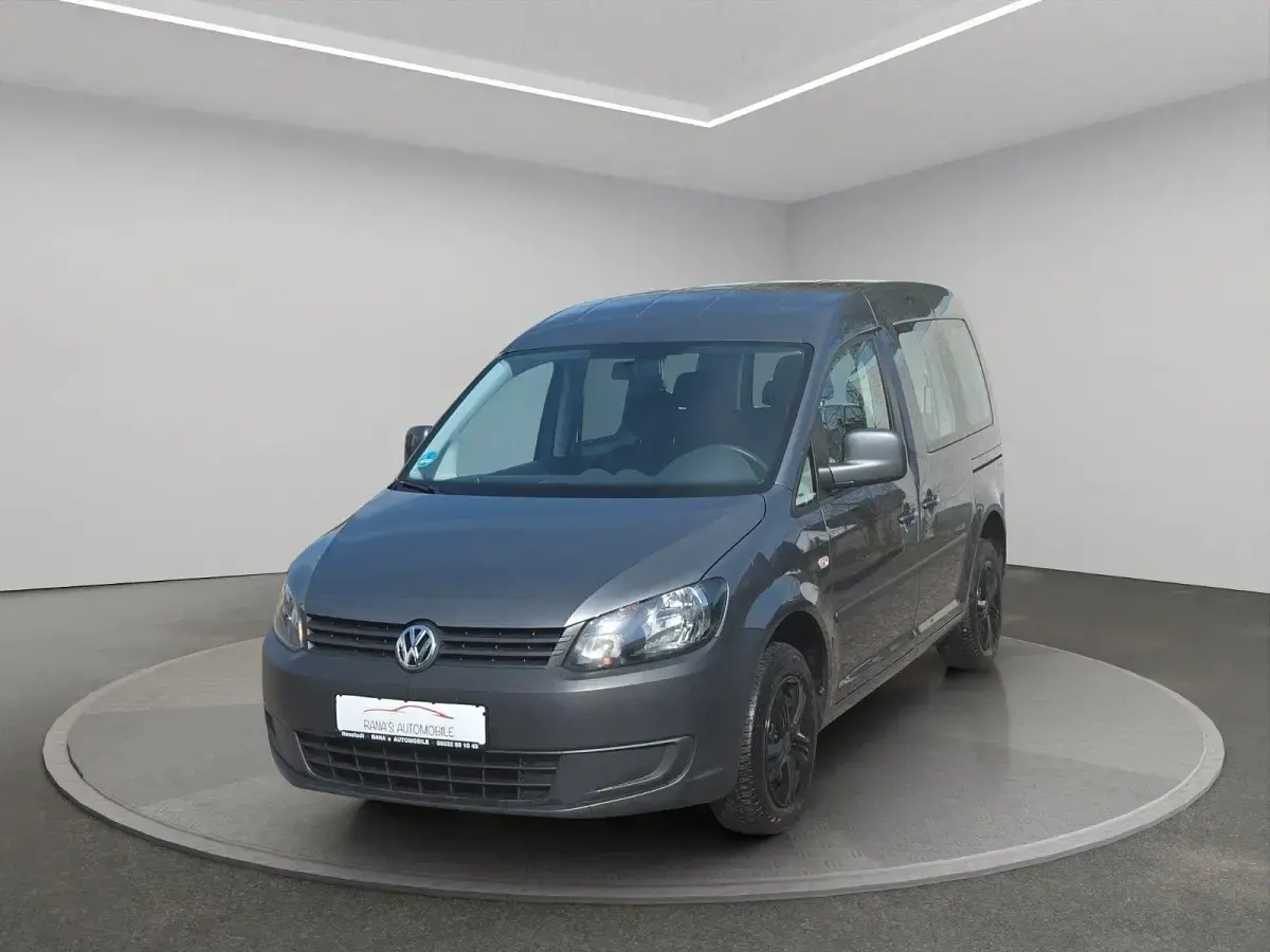 Usata VW Caddy Trendline 105 CV (77 kW) 2014 Grigio Monovolume