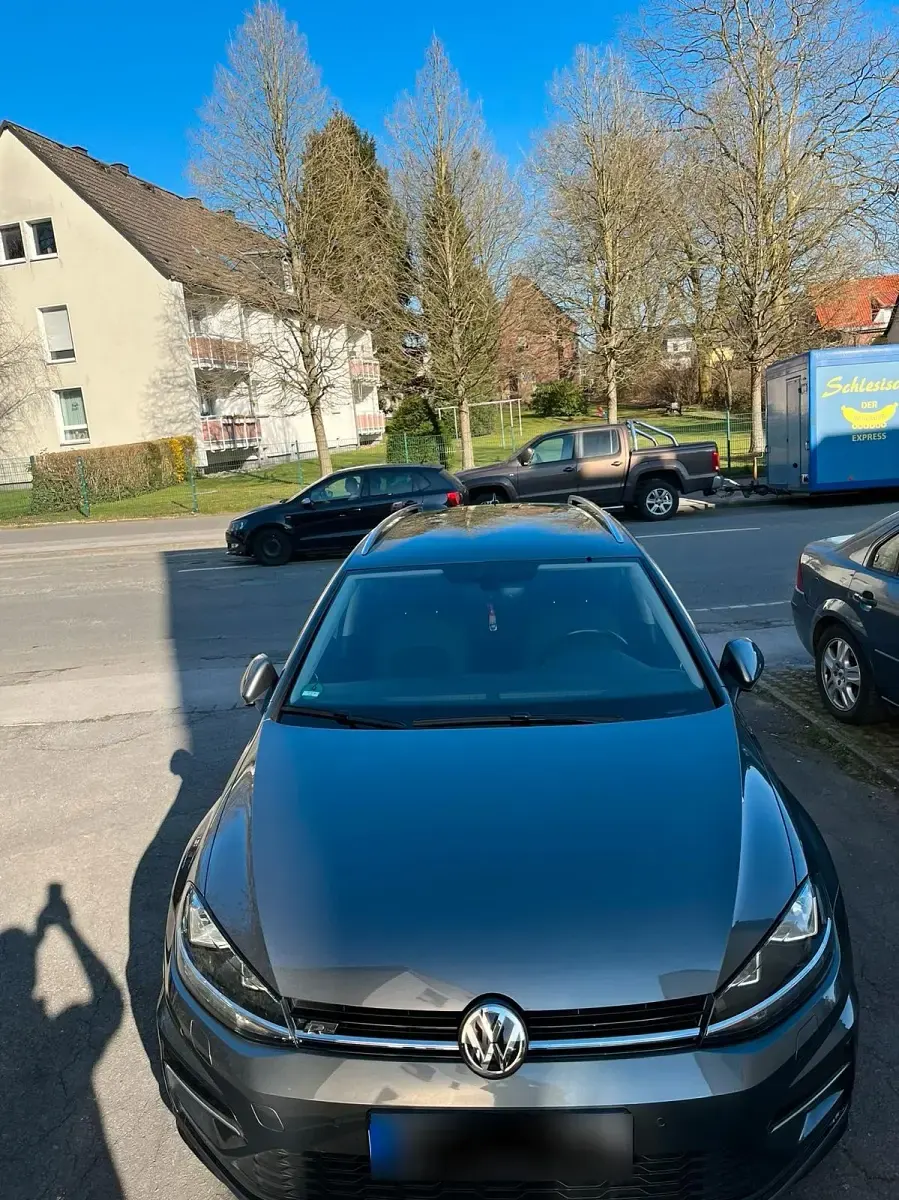 Gebraucht VW Golf VII R-line 2019 Grau Kombi