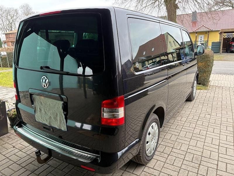 Gebraucht VW T5 131 PS (96 kW) 2009 Schwarz Van