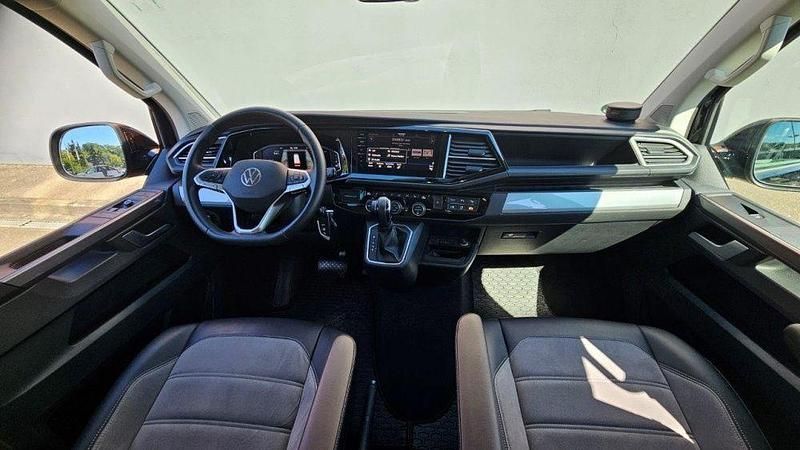Gebraucht VW T6.1 Highline 199 PS (146 kW) 2021 Schwarz Van