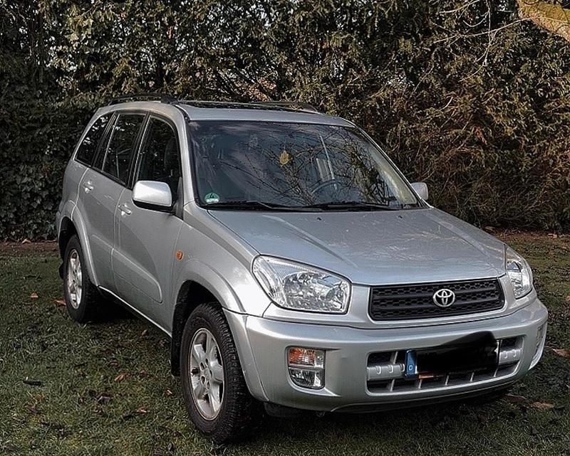 Gebraucht Toyota RAV4 150 PS (110 kW) 2002 Silber SUV