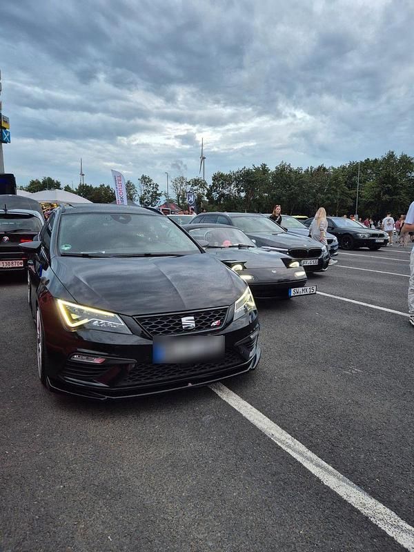 Gebraucht Seat Leon ST 4Drive 300 PS (220 kW) 2018 Schwarz Kombi