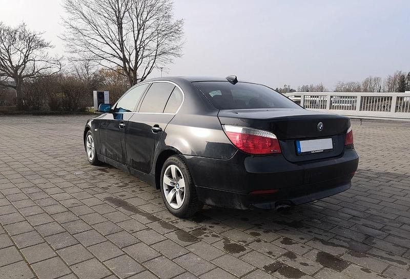 Gebraucht BMW 520 170 PS (125 kW) 2004 Schwarz Limousine