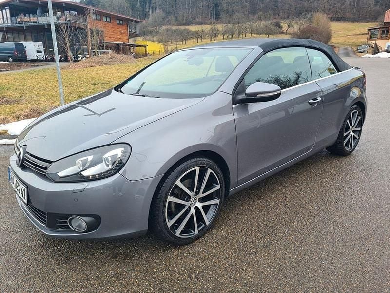 Gebraucht VW Golf Cabriolet Basis 105 PS (77 kW) 2013 Grau Cabrio