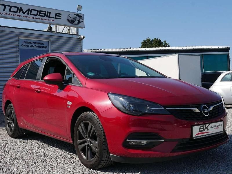 Rot Gebraucht 2019 Opel Astra Kombi | 10.990 € (Guter Preis) - Bild 1/4