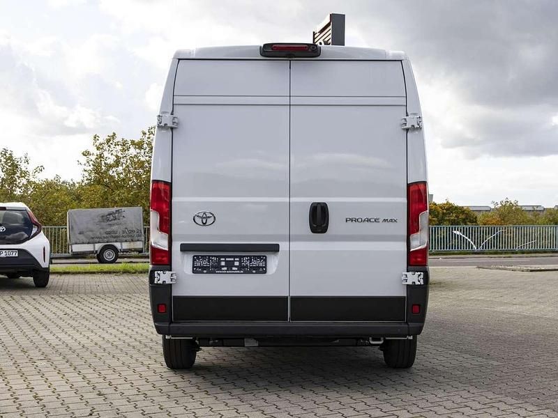 Gebraucht Toyota Proace 140 PS (102 kW) 2024 Weiß Van / Kleinbus