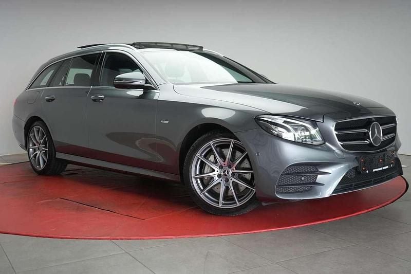 Selenitgrey Gebraucht 2020 Mercedes E400 AMG Kombi | 30.990 € (Superpreis) - Bild 1/4