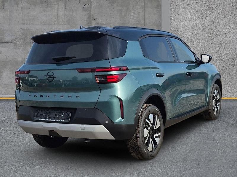 Neu Opel Frontera 110 PS (80 kW) 2025 Grün SUV