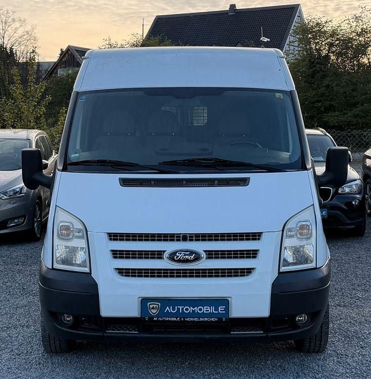 Używany Ford Transit Trend 101 KM (74 kW) 2012 Biały Minivan