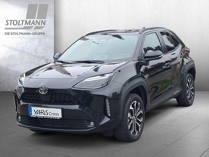 Schwarz Gebraucht 2024 Toyota Yaris Cross SUV | 26.950 € (Guter Preis) - Bild 1/4