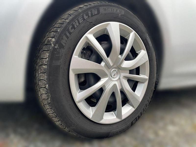 Gebraucht Opel Corsa-e Edition 100 kW (136 PS) 2022 Silber Kleinwagen