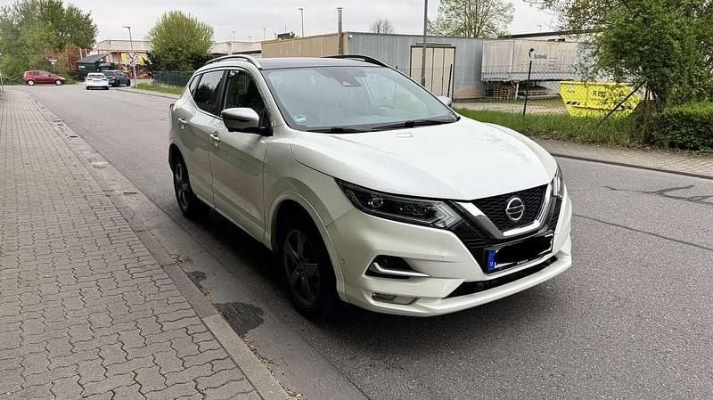 Gebraucht Nissan Qashqai Tekna+ 140 PS (102 kW) 2021 Weiß SUV