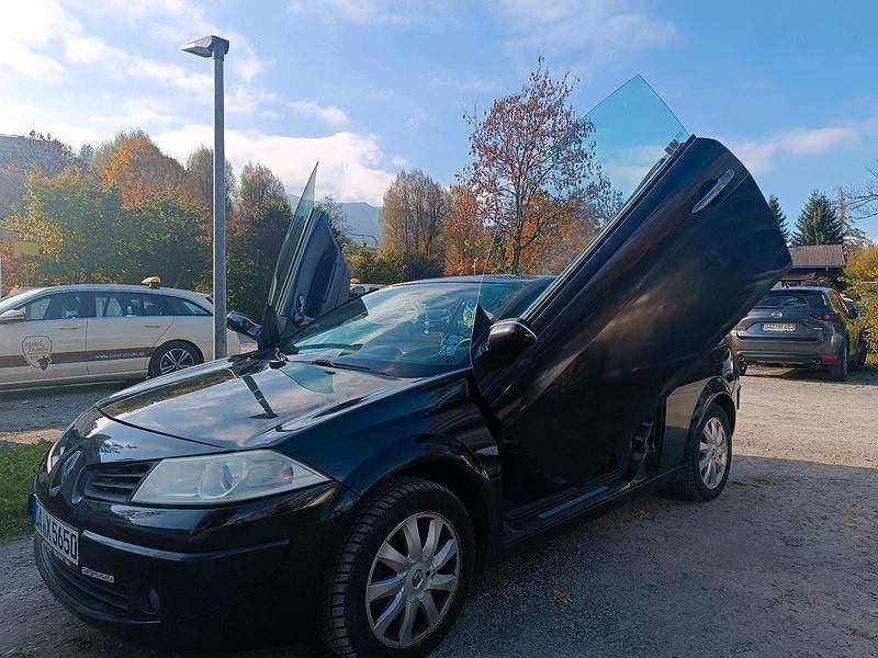 Gebraucht Renault Mégane Cabriolet Privilege 135 PS (99 kW) 2006 Schwarz Cabrio