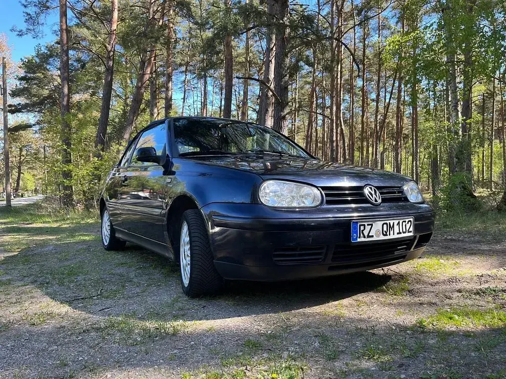 Gebraucht VW Golf Classicline 75 PS (55 kW) 2000 Blau Cabrio
