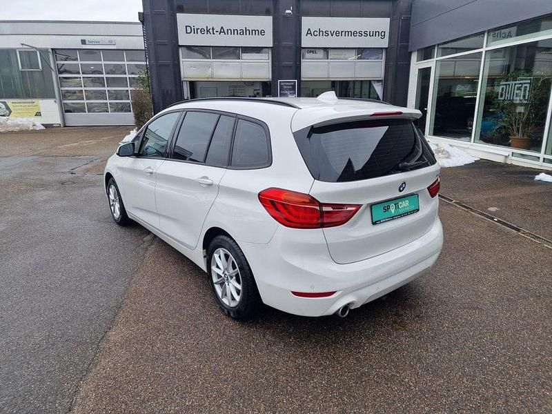 Gebraucht BMW 218 Advantage 136 PS (100 kW) 2021 Weiß Van / Kleinbus