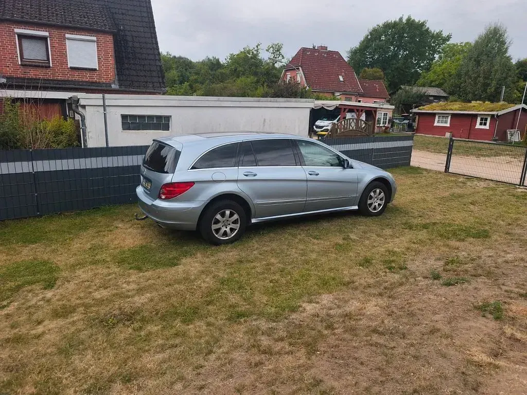 Gebraucht Mercedes R320 224 PS (164 kW) 2006 Blau Kombi