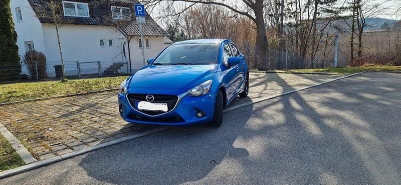 Gebraucht Mazda 2 Center-Line 90 PS (66 kW) 2016 Blau Limousine